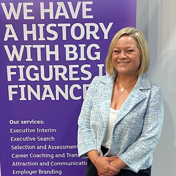 Photo of Catherine Bush